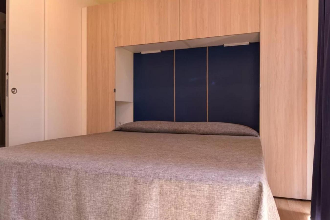 Torre Rinalda Beach Camping & Resort Lecce Bilik gambar